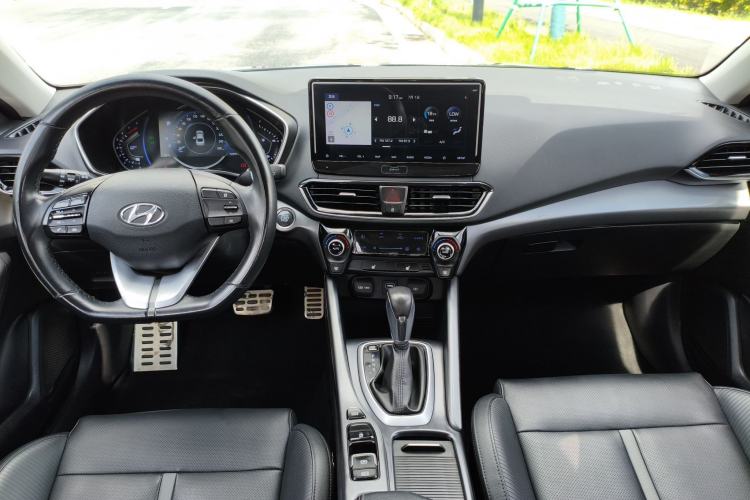 Used Hyundai Lafesta 2019 280TGDi Smart Speed Version China VI Standard Interior 4