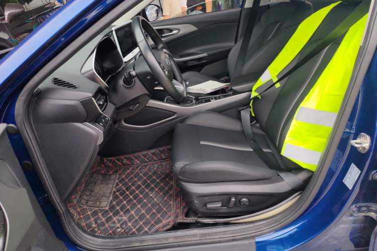Used Hyundai Lafesta 2019 280TGDi Smart Speed Version China VI Standard Interior 4