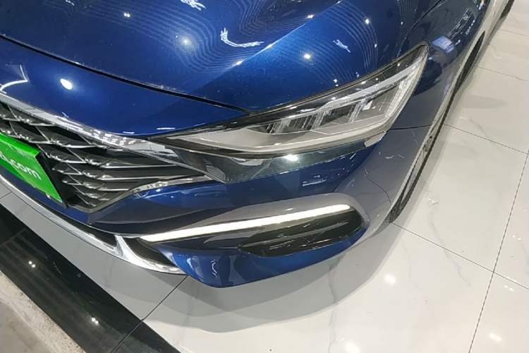 Used Hyundai Lafesta 2019 280TGDi Smart Speed Version China VI Standard Left Front Headlight