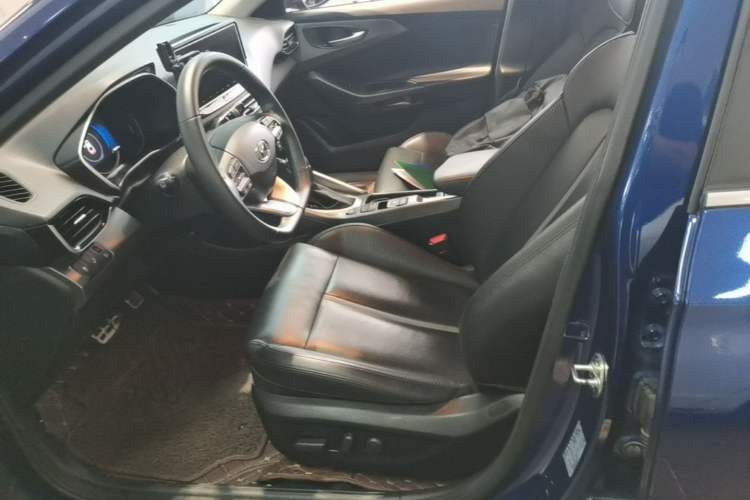 Used Hyundai Lafesta 2019 280TGDi Smart Speed Version China VI Standard Left Front Seat