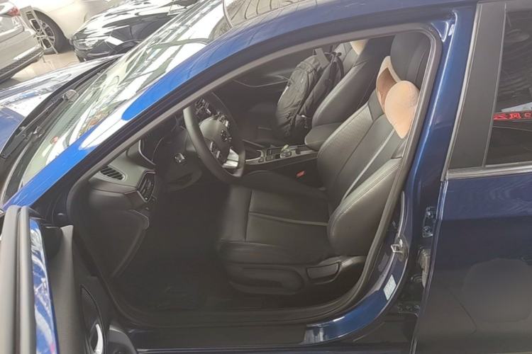 Used Hyundai Lafesta 2019 280TGDi Sport Edition China VI Left Front Seat
