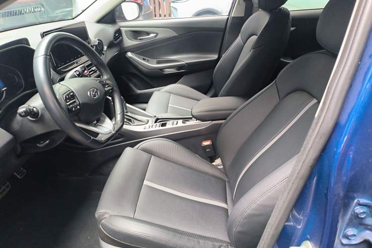 Used Hyundai Lafesta 2019 280TGDi Smart Speed Version China VI Standard Left Front Seat