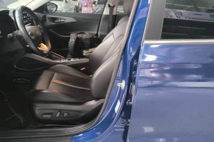 Used Hyundai Lafesta 2019 280TGDi Smart Speed Version China VI Standard Left Front Seat
