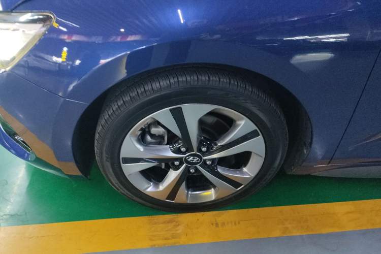 Used Hyundai Lafesta 2019 280TGDi Sport Edition China V Standard Left Front Wheel Hub