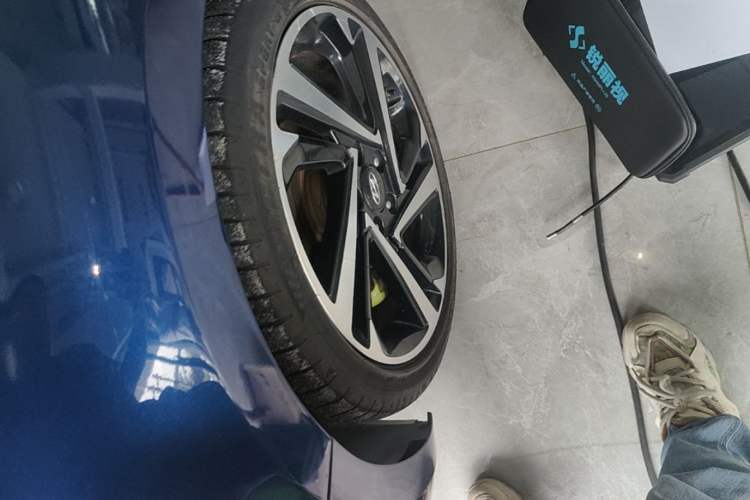 Used Hyundai Lafesta 2019 280TGDi Smart Speed Version China V Standard Left Front Wheel Hub