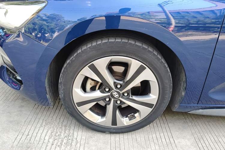 Used Hyundai Lafesta 2019 280TGDi Sport Edition China VI Left Front Wheel Hub