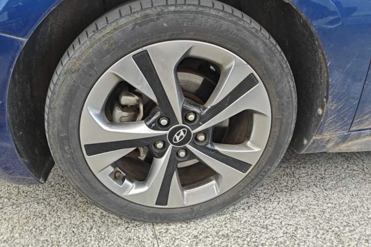 Used Hyundai Lafesta 2019 280TGDi Sport Edition China VI Left Front Wheel Hub