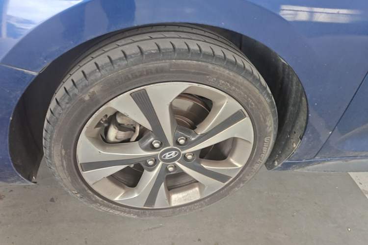 Used Hyundai Lafesta 2019 280TGDi Sport Edition China VI Left Front Wheel Hub