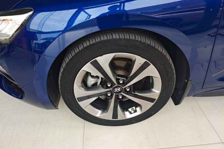 Used Hyundai Lafesta 2019 280TGDi Smart Speed Version China VI Standard Left Front Wheel Hub