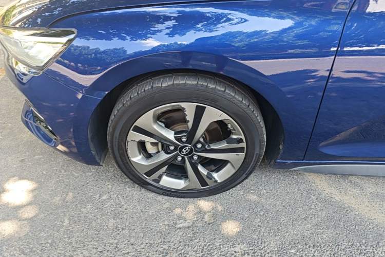 Used Hyundai Lafesta 2019 280TGDi Smart Speed Version China VI Standard Left Front Wheel Hub