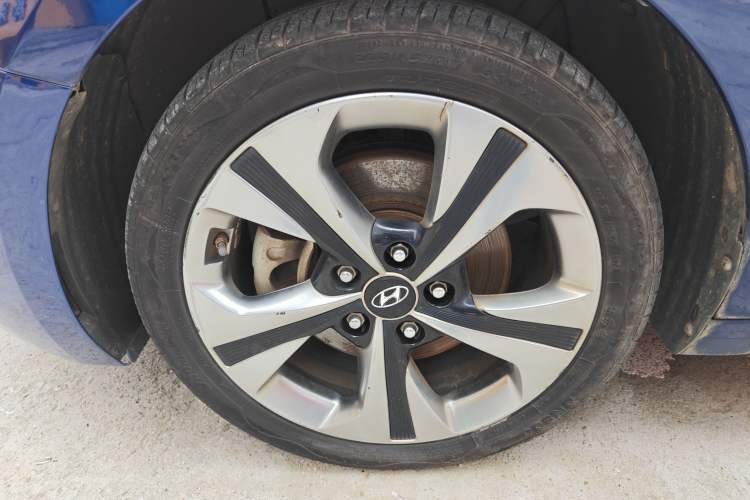 Used Hyundai Lafesta 2019 280TGDi Sport Edition China VI Left Front Wheel Hub