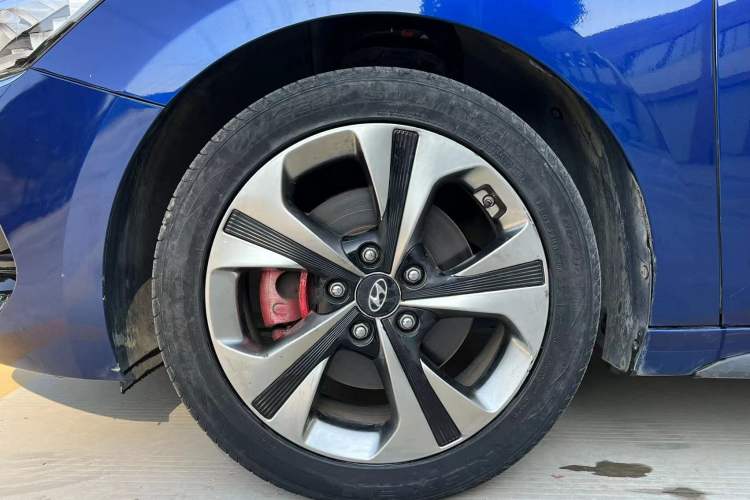Used Hyundai Lafesta 2019 280TGDi Sport Edition China V Standard Left Front Wheel Hub