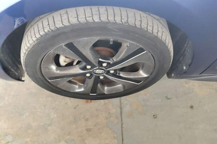 Used Hyundai Lafesta 2019 280TGDi Smart Speed Version China VI Standard Left Front Wheel Hub