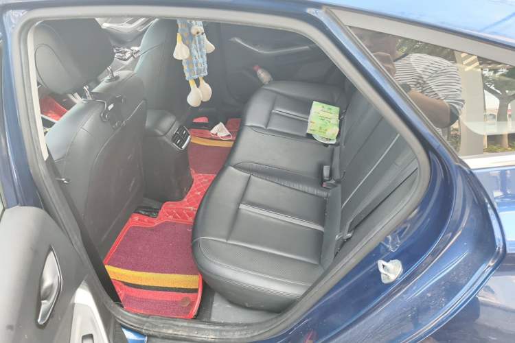 Used Hyundai Lafesta 2019 280TGDi Smart Speed Version China VI Standard Left Rear Seat
