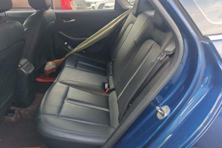Used Hyundai Lafesta 2019 280TGDi Sport Edition China VI Left Rear Seat