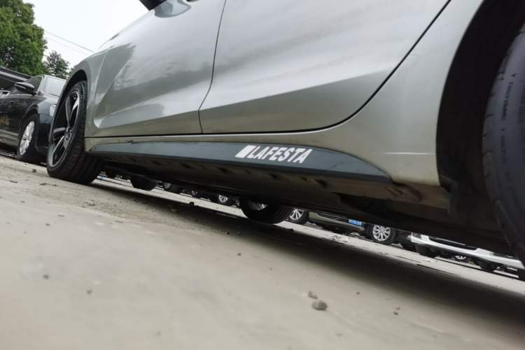 Used Hyundai Lafesta 2019 280TGDi Smart Speed Version China VI Standard Left Side Sill