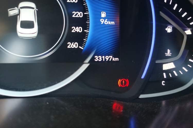 Used Hyundai Lafesta 2019 280TGDi Sport Edition China VI Odometer Close Up