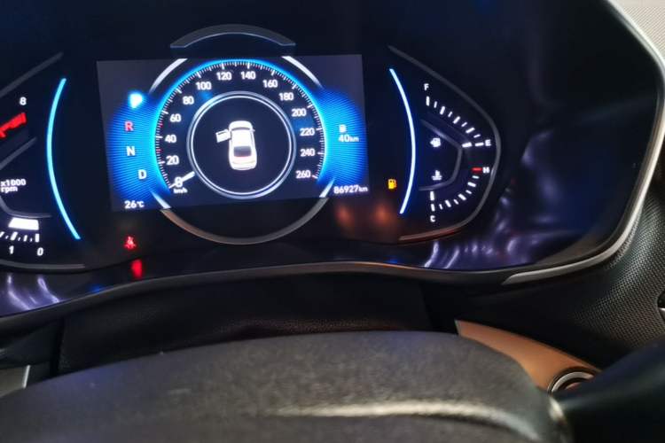 Used Hyundai Lafesta 2019 280TGDi Smart Speed Version China VI Standard Odometer Close Up