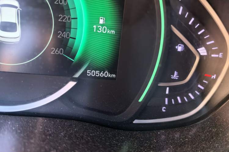 Used Hyundai Lafesta 2019 280TGDi Prestige Edition China VI Standard Odometer Close Up