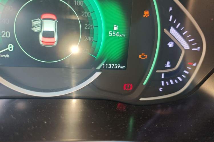 Used Hyundai Lafesta 2019 280TGDi Sport Edition China VI Odometer Close Up