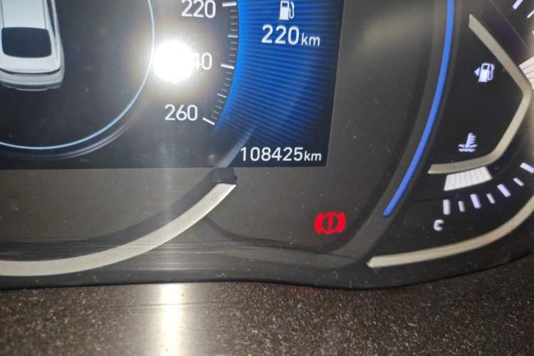 Used Hyundai Lafesta 2019 280TGDi Sport Edition China VI Odometer Close Up