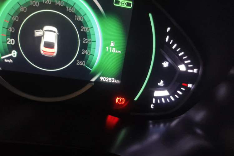 Used Hyundai Lafesta 2019 280TGDi Sport Edition China VI Odometer Close Up