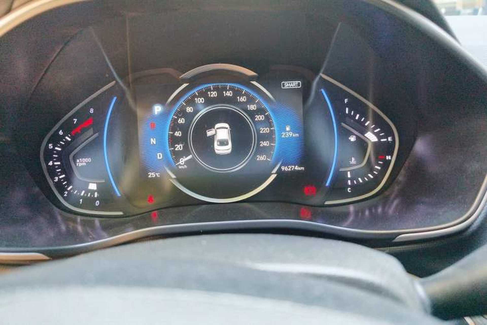 Used Hyundai Lafesta 2019 280TGDi Smart Speed Version China V Standard Odometer Close Up