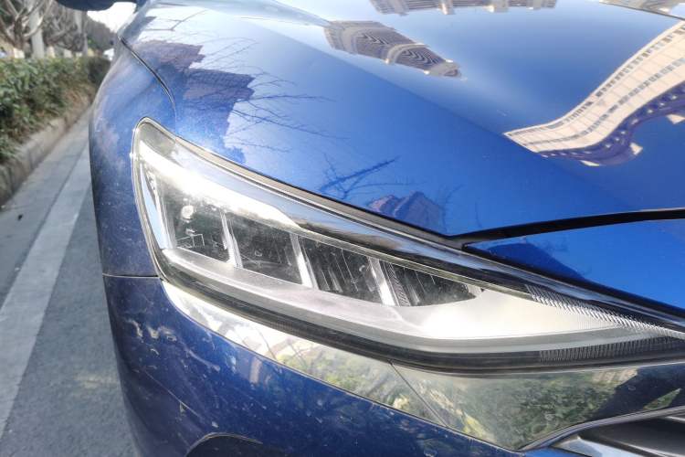 Used Hyundai Lafesta 2019 280TGDi Sport Edition China VI Right Front Headlight
