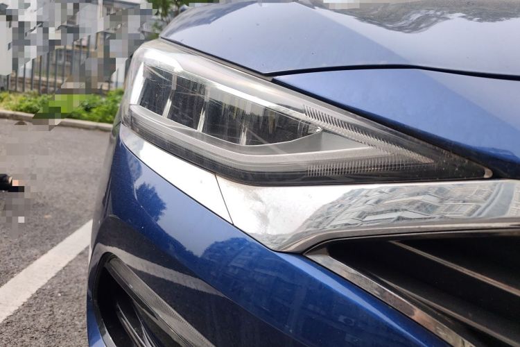 Used Hyundai Lafesta 2019 280TGDi Smart Speed Version China V Standard Right Front Headlight