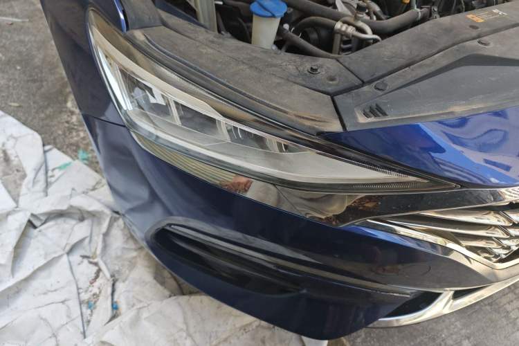 Used Hyundai Lafesta 2019 280TGDi Smart Speed Version China VI Standard Right Front Headlight