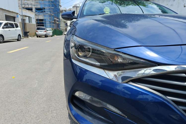 Used Hyundai Lafesta 2019 240TGDi Sport Edition China VI Right Front Headlight