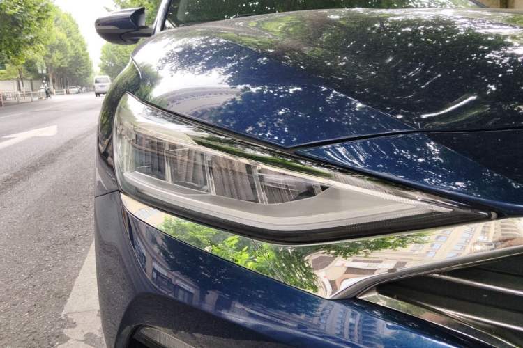Used Hyundai Lafesta 2019 280TGDi Smart Speed Version China V Standard Right Front Headlight