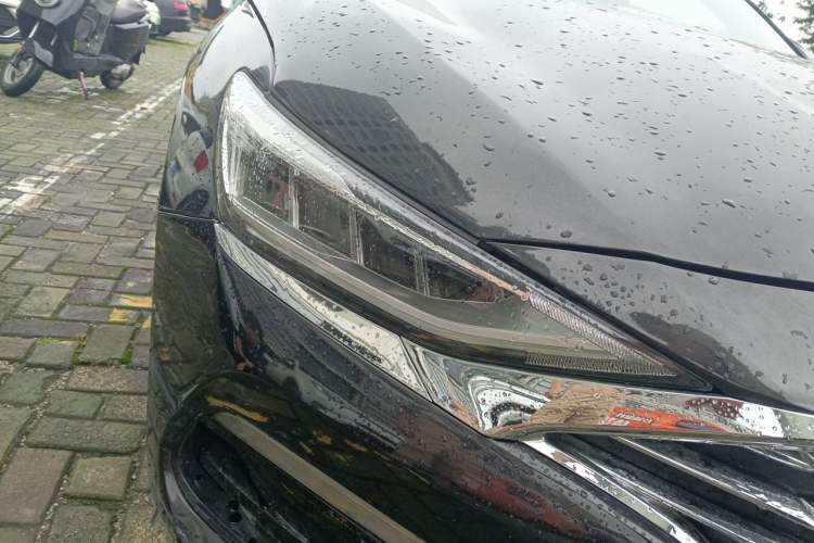 Used Hyundai Lafesta 2019 280TGDi Smart Speed Version China V Standard Right Front Headlight