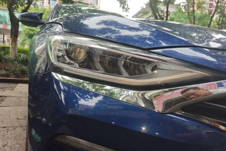 Used Hyundai Lafesta 2019 280TGDi Sport Edition China VI Right Front Headlight