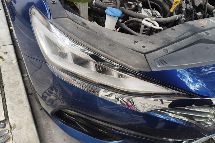 Used Hyundai Lafesta 2019 280TGDi Smart Speed Version China VI Standard Right Front Headlight