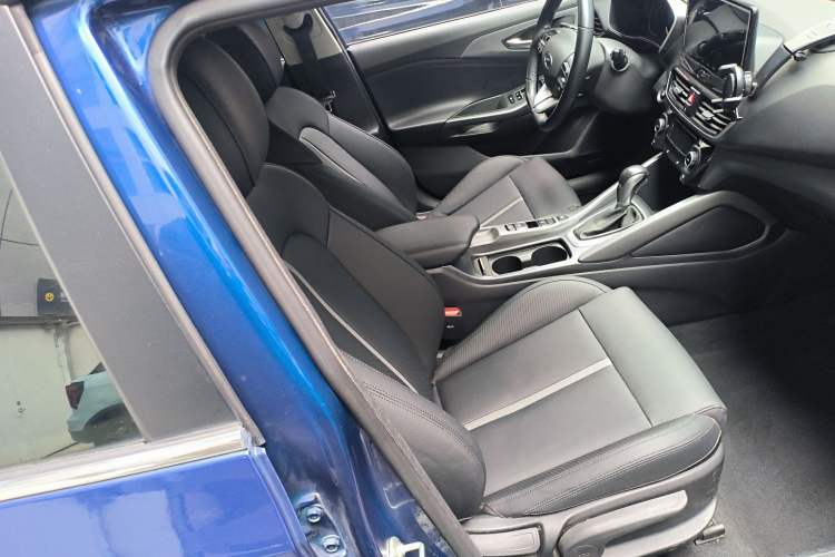 Used Hyundai Lafesta 2019 280TGDi Smart Speed Version China VI Standard Right Front Seat