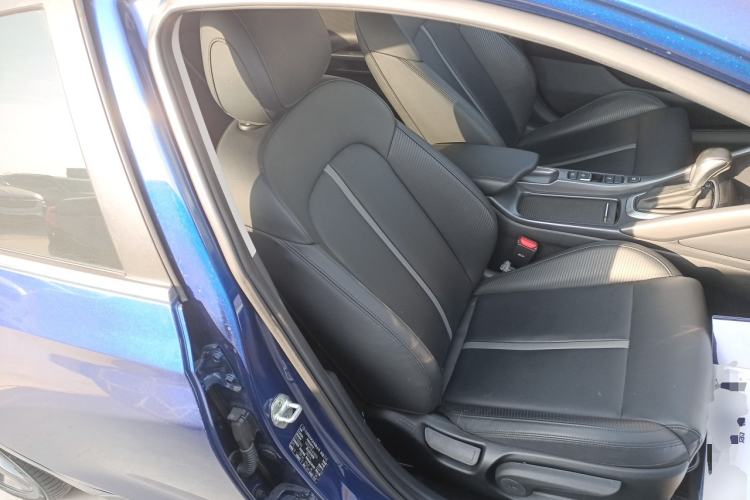 Used Hyundai Lafesta 2019 280TGDi Sport Edition China VI Right Front Seat