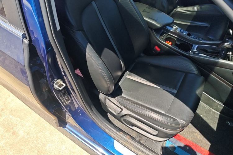 Used Hyundai Lafesta 2019 280TGDi Sport Edition China VI Right Front Seat