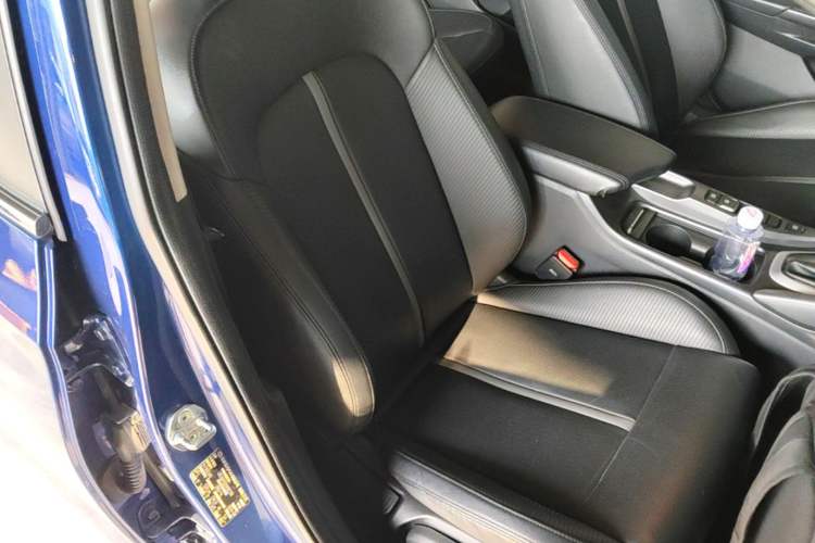 Used Hyundai Lafesta 2019 280TGDi Smart Speed Version China VI Standard Right Front Seat