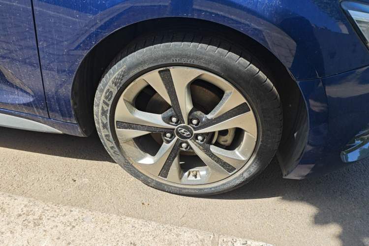 Used Hyundai Lafesta 2019 280TGDi Smart Speed Version China V Standard Right Front Wheel Hub