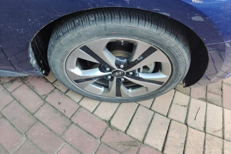 Used Hyundai Lafesta 2019 280TGDi Sport Edition China VI Right Front Wheel Hub