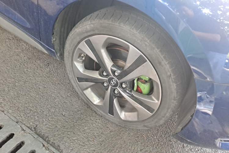 Used Hyundai Lafesta 2019 280TGDi Smart Speed Version China V Standard Right Front Wheel Hub