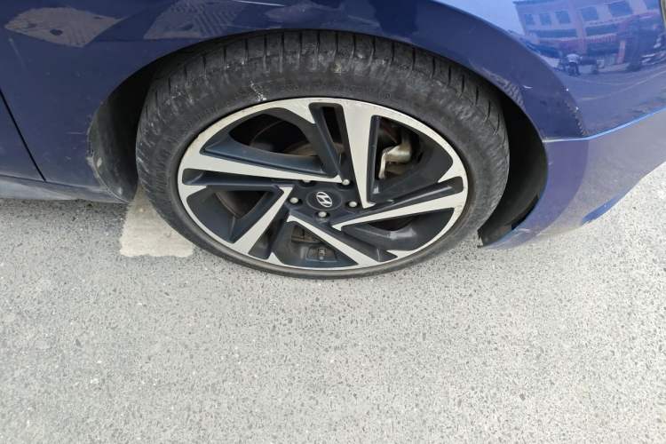 Used Hyundai Lafesta 2019 280TGDi Smart Speed Version China VI Standard Right Front Wheel Hub