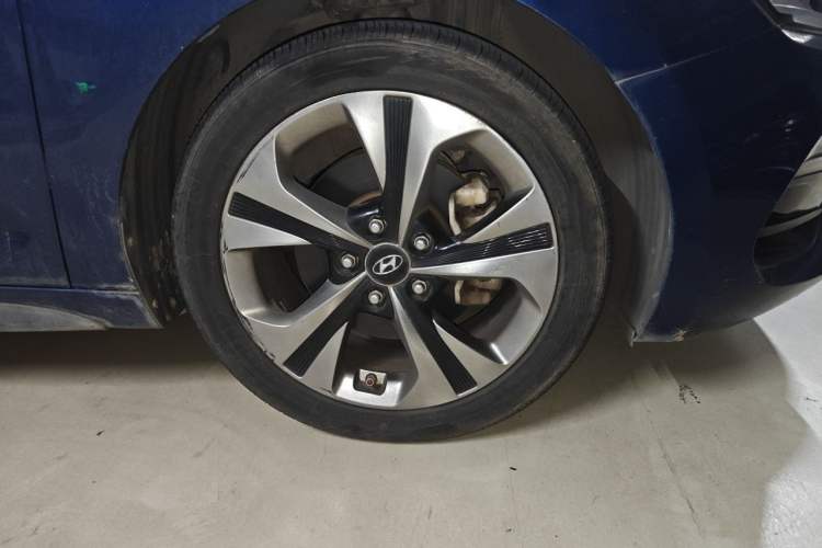 Used Hyundai Lafesta 2019 280TGDi Smart Speed Version China V Standard Right Front Wheel Hub