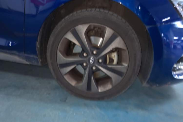 Used Hyundai Lafesta 2019 280TGDi Sport Edition China V Standard Right Front Wheel Hub