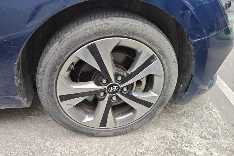 Used Hyundai Lafesta 2019 280TGDi Sport Edition China VI Right Front Wheel Hub