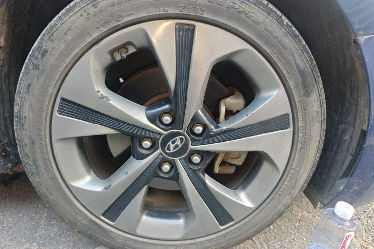 Used Hyundai Lafesta 2019 280TGDi Sport Edition China VI Right Front Wheel Hub