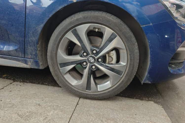 Used Hyundai Lafesta 2019 280TGDi Sport Edition China VI Right Front Wheel Hub