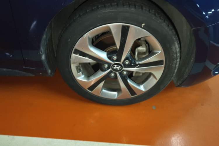 Used Hyundai Lafesta 2019 280TGDi Sport Edition China VI Right Front Wheel Hub