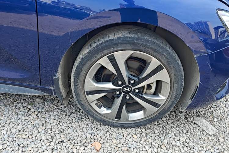 Used Hyundai Lafesta 2019 280TGDi Sport Edition China V Standard Right Front Wheel Hub